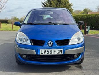 Renault Scenic 1.6 VVT Privilege 5dr