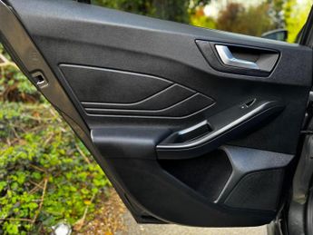 Ford Focus 1.5 EcoBlue ST-Line X Auto Euro 6 (s/s) 5dr