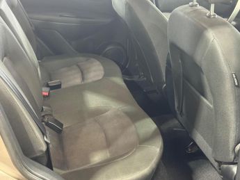 Nissan Qashqai 1.6 Acenta 2WD Euro 5 (s/s) 5dr