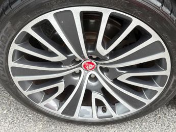 Jaguar XJ 3.0d V6 Autobiography Auto Euro 6 (s/s) 4dr (LWB)