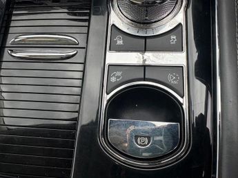 Jaguar XJ 3.0d V6 Autobiography Auto Euro 6 (s/s) 4dr (LWB)