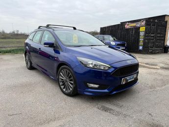 Ford Focus 1.0T EcoBoost ST-Line Euro 6 (s/s) 5dr