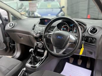 Ford Fiesta 1.0T EcoBoost Zetec Euro 6 (s/s) 3dr