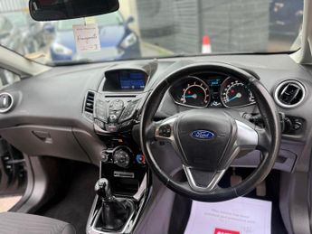 Ford Fiesta 1.0T EcoBoost Zetec Euro 6 (s/s) 3dr