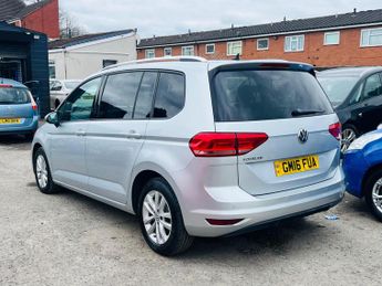 Volkswagen Touran 1.6 TDI BlueMotion Tech SE Family DSG Euro 6 (s/s) 5dr