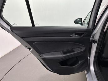 Volkswagen Golf 2.0 TDI Life DSG Euro 6 (s/s) 5dr