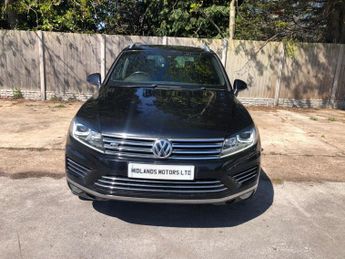 Volkswagen Touareg 3.0 TDI V6 BlueMotion Tech R-Line Tiptronic 4WD Euro 6 (s/s) 5dr