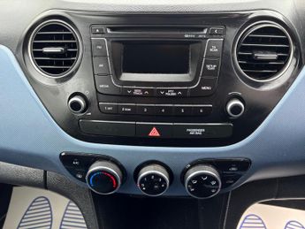 Hyundai i10 1.0 SE Euro 5 5dr