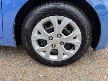 Hyundai i10 1.0 SE Euro 5 5dr