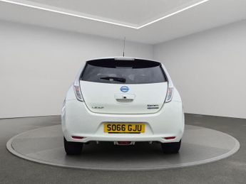 Nissan Leaf 24kWh Tekna Hatchback 5dr Electric Auto (109 bhp)