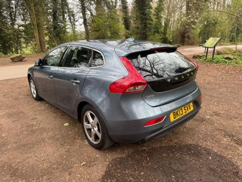 Volvo V40 1.6 D2 SE Euro 5 (s/s) 5dr