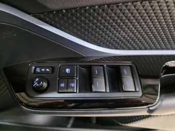 Toyota C-HR 1.8 VVT-h Design CVT Euro 6 (s/s) 5dr