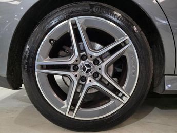 Mercedes-Benz CLA 1.3 CLA200 AMG Line (Premium 2) Coupe 7G-DCT Euro 6 (s/s) 4dr