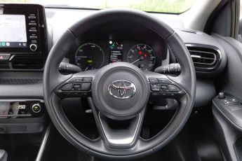 Toyota Yaris 1.5 VVT-h Icon E-CVT Euro 6 (s/s) 5dr