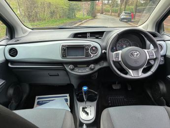 Toyota Yaris 1.5 VVT-h T4 CVT Euro 5 5dr