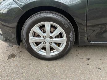 Toyota Yaris 1.5 VVT-h T4 CVT Euro 5 5dr