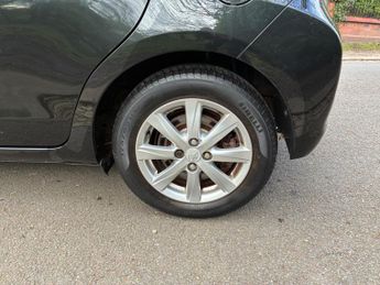 Toyota Yaris 1.5 VVT-h T4 CVT Euro 5 5dr