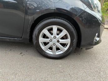 Toyota Yaris 1.5 VVT-h T4 CVT Euro 5 5dr