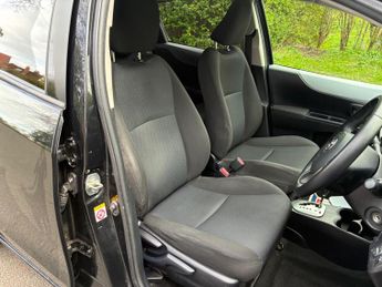 Toyota Yaris 1.5 VVT-h T4 CVT Euro 5 5dr