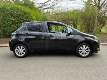 Toyota Yaris 1.5 VVT-h T4 CVT Euro 5 5dr