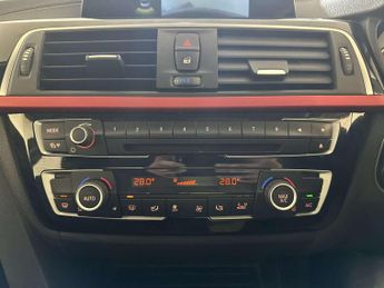 BMW 3 Series 2.0 330e 7.6kWh Sport Saloon 4dr Petrol Plug-in Hybrid Auto Euro