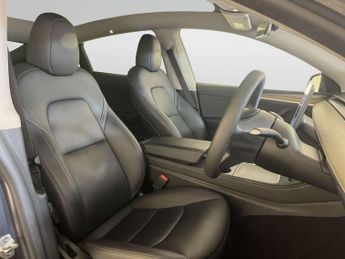 Tesla Model Y SUV 5dr Electric Auto RWD (346 ps)