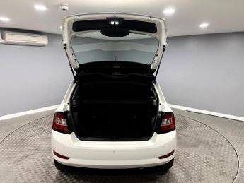 Skoda Fabia 1.0 TSI Colour Edition DSG Euro 6 (s/s) 5dr