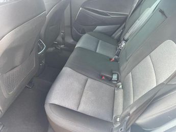 Hyundai TUCSON 1.6 T-GDi SE Nav DCT Euro 6 (s/s) 5dr