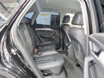 Audi Q5 2.0 TFSI 45 Black Edition SUV 5dr Petrol S Tronic quattro Euro 6