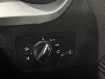 Audi Q2 1.4 TFSI CoD S line S Tronic Euro 6