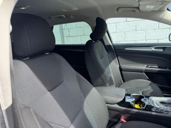Ford Mondeo 2.0 TDCi Titanium Powershift Euro 6 (s/s) 5dr