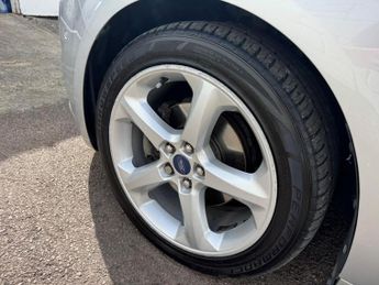 Ford Mondeo 2.0 TDCi Titanium Powershift Euro 6 (s/s) 5dr