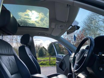 Volkswagen Tiguan 2.0 TDI BlueMotion Tech Match DSG 4WD Euro 5 (s/s) 5dr