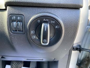 Volkswagen Tiguan 2.0 TDI BlueMotion Tech Match DSG 4WD Euro 5 (s/s) 5dr