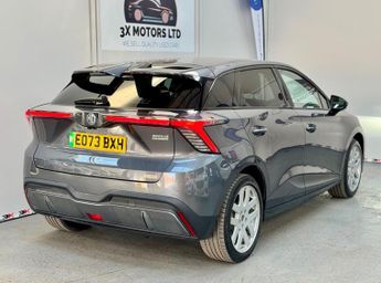 MG MG4 64kWh Trophy Long Range Auto 5dr