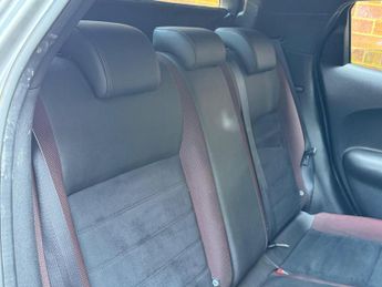 Nissan Juke 1.6 N-Connecta XTRON Euro 6 5dr