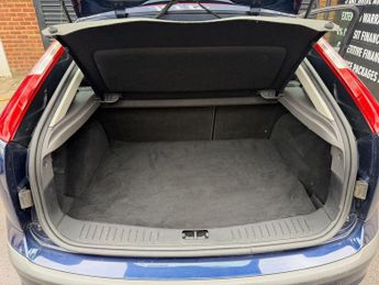 Ford Focus 1.6 Zetec Climate 5dr