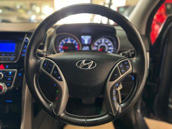 Hyundai i30 1.6 CRDi Active Auto Euro 5 5dr