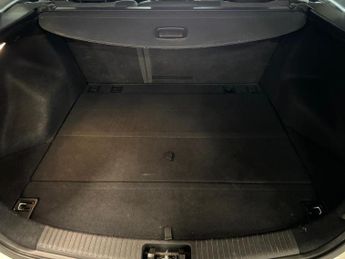 Hyundai i30 1.6 CRDi Blue Drive Active Tourer Euro 5 (s/s) 5dr