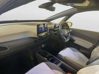 Volkswagen ID.3 Pro Performance 58kWh Family Hatchback 5dr Electric Auto (204 ps