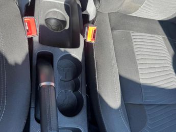 Ford Fiesta 1.0T EcoBoost Zetec Powershift Euro 6 5dr