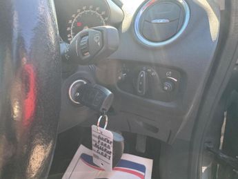 Ford Fiesta 1.0T EcoBoost Zetec Powershift Euro 6 5dr