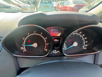Ford Fiesta 1.0T EcoBoost Zetec Powershift Euro 6 5dr
