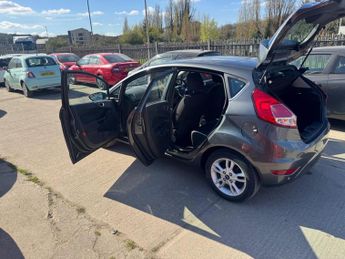 Ford Fiesta 1.0T EcoBoost Zetec Powershift Euro 6 5dr