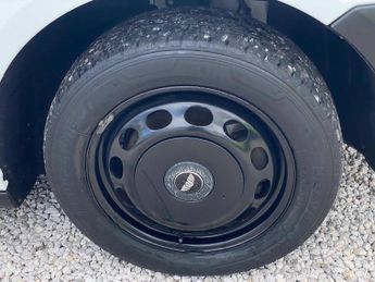 LEVC VN5 31kWh City Auto Euro 6 5dr (Range Extender)