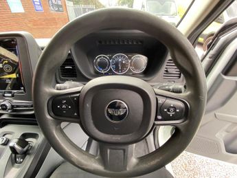 LEVC VN5 31kWh City Auto Euro 6 5dr (Range Extender)