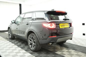 Land Rover Discovery Sport 2.0 TD4 Landmark Auto 4WD Euro 6 (s/s) 5dr