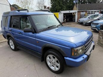 Land Rover Discovery 4.0i V8 ES Station Wagon 5dr (7 Seats)