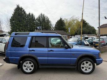 Land Rover Discovery 4.0i V8 ES Station Wagon 5dr (7 Seats)
