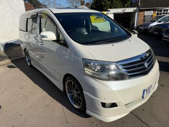 Toyota Alphard G 2.5 Petrol Auto 7 Seats
